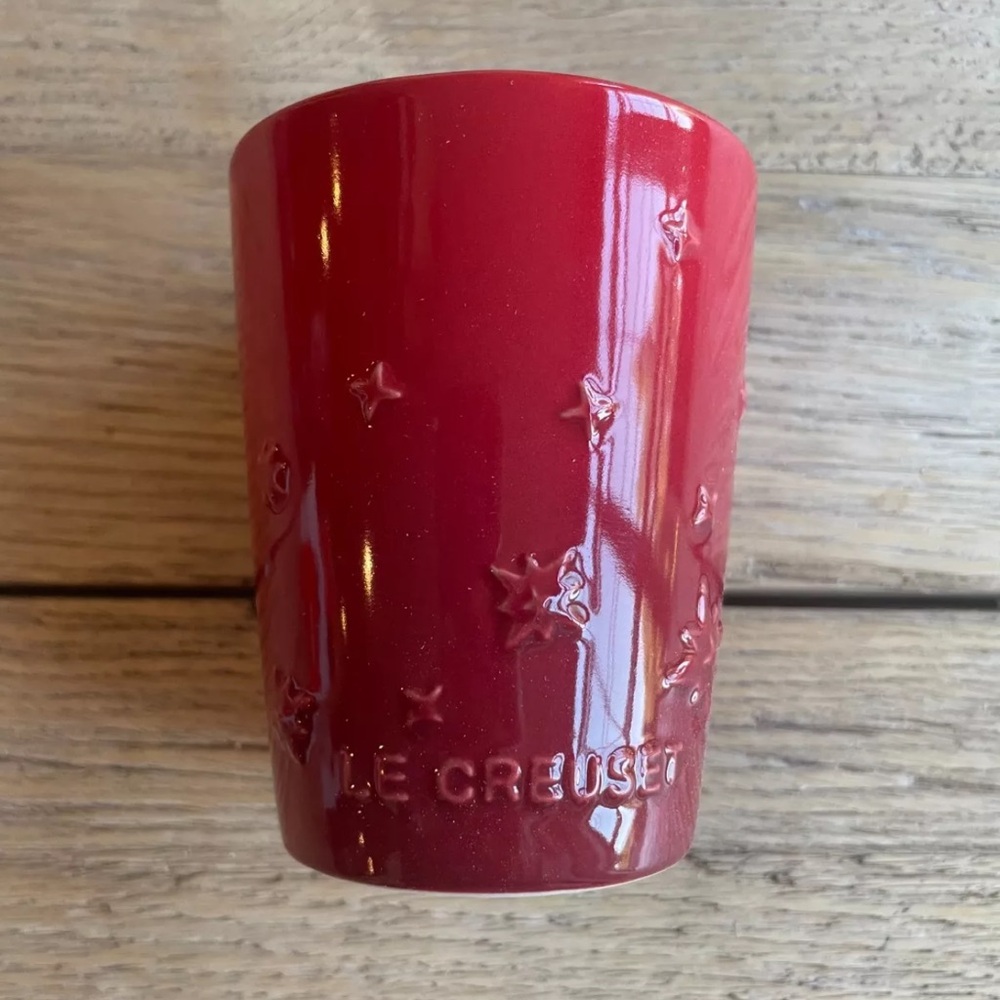 NEW Le Creuset Star Relief Tumbler in Red Cerise